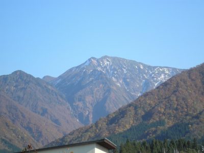 11月の秋晴れの日の駒ケ岳